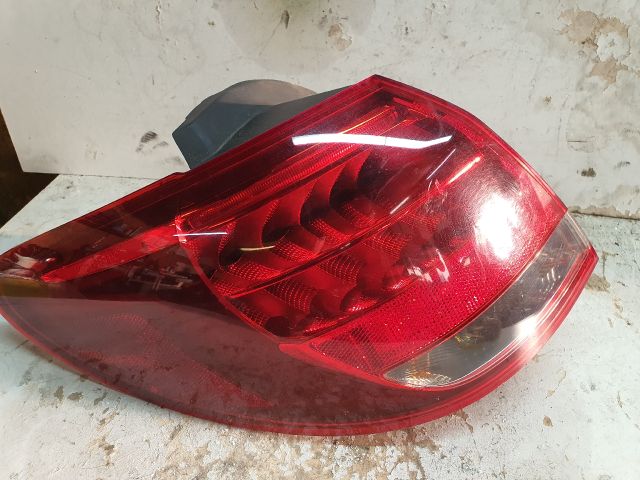 bontott MERCEDES-BENZ B-CLASS Bal Hátsó Lámpa