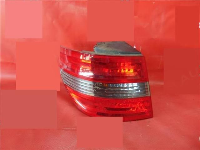 bontott MERCEDES-BENZ B-CLASS Bal Hátsó Lámpa