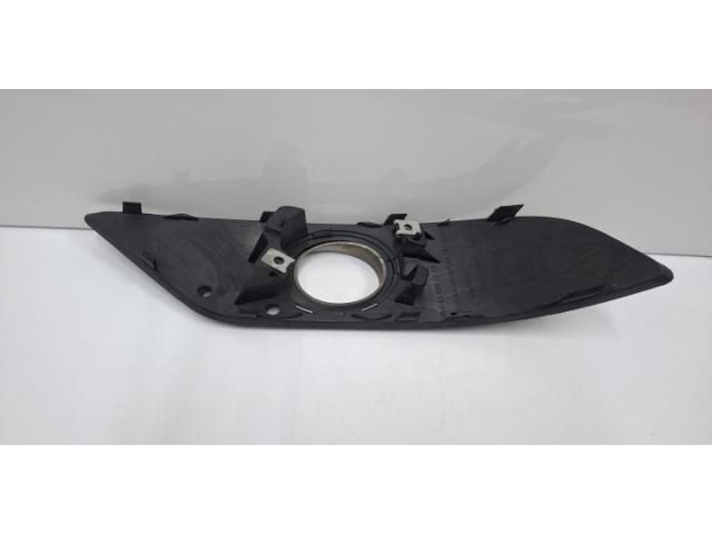 bontott MERCEDES-BENZ B-CLASS Bal Ködlámpa Rács