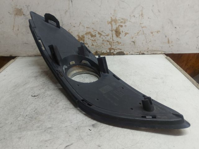 bontott MERCEDES-BENZ B-CLASS Bal Ködlámpa Rács