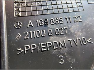 bontott MERCEDES-BENZ B-CLASS Bal Ködlámpa Rács