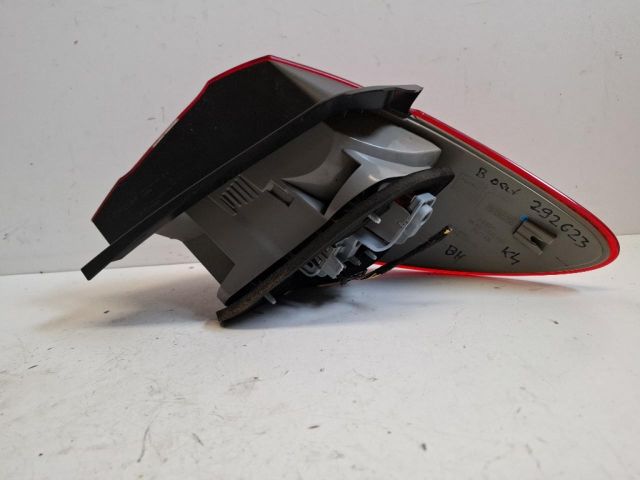 bontott MERCEDES-BENZ B-CLASS Bal Külső Hátsó Lámpa