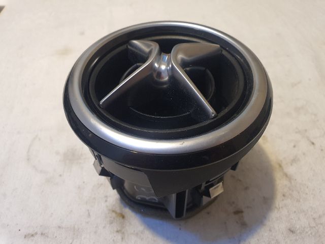 bontott MERCEDES-BENZ B-CLASS Bal Szellőző