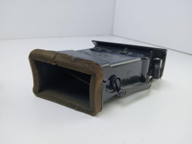 bontott MERCEDES-BENZ B-CLASS Bal Szellőző