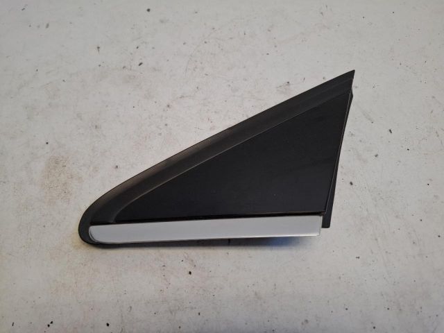 bontott MERCEDES-BENZ B-CLASS Bal Visszapillantó Tükör Előtti Burkolat