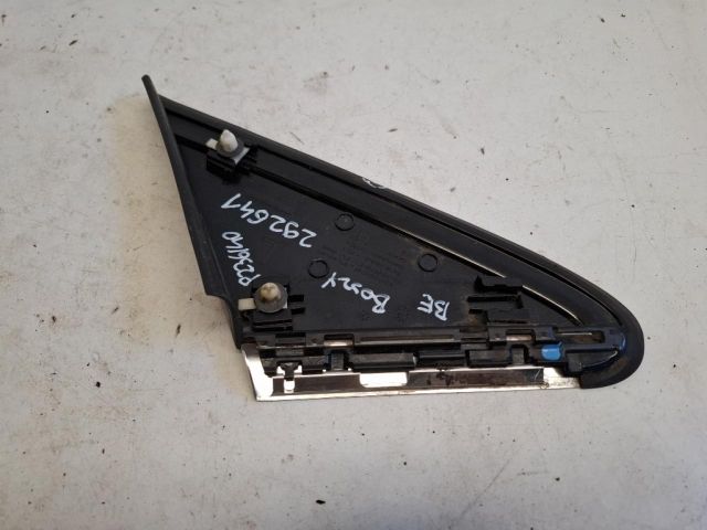 bontott MERCEDES-BENZ B-CLASS Bal Visszapillantó Tükör Előtti Burkolat