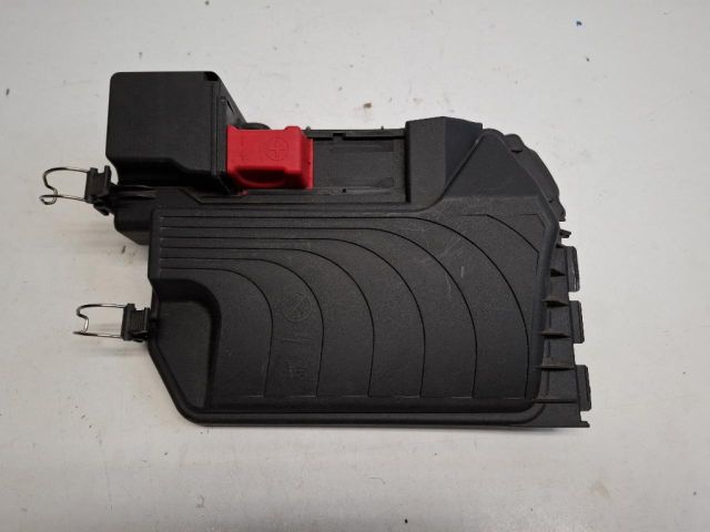 bontott MERCEDES-BENZ B-CLASS Biztosítéktábla Fedél