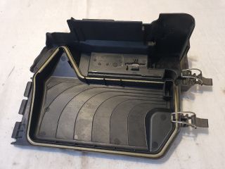 bontott MERCEDES-BENZ B-CLASS Biztosítéktábla Fedél