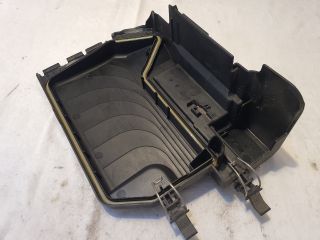 bontott MERCEDES-BENZ B-CLASS Biztosítéktábla Fedél