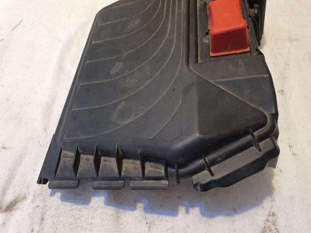 bontott MERCEDES-BENZ B-CLASS Biztosítéktábla Fedél