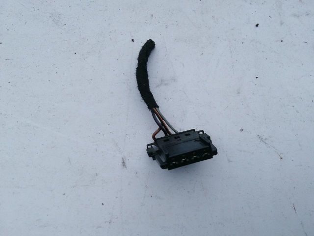 bontott MERCEDES-BENZ B-CLASS Csatlakozó