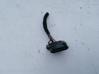 bontott MERCEDES-BENZ B-CLASS Csatlakozó