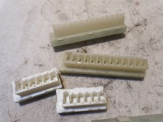 bontott MERCEDES-BENZ B-CLASS Csatlakozó