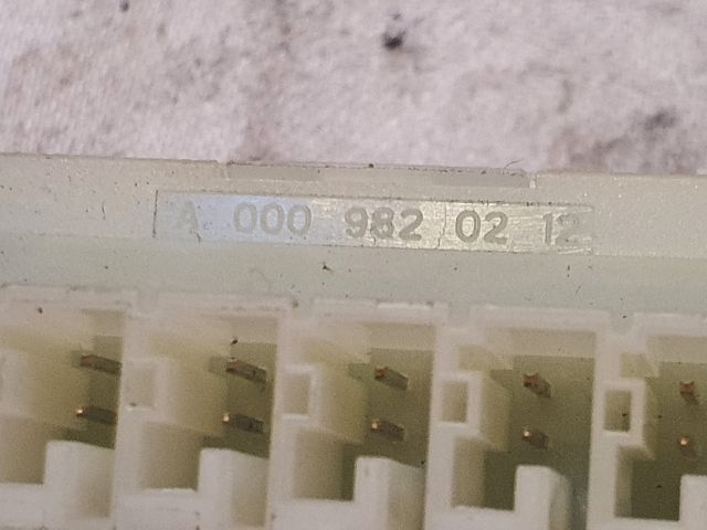 bontott MERCEDES-BENZ B-CLASS Csatlakozó