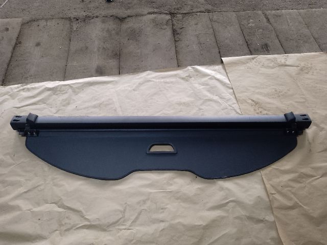 bontott MERCEDES-BENZ B-CLASS Csomagtér Roló