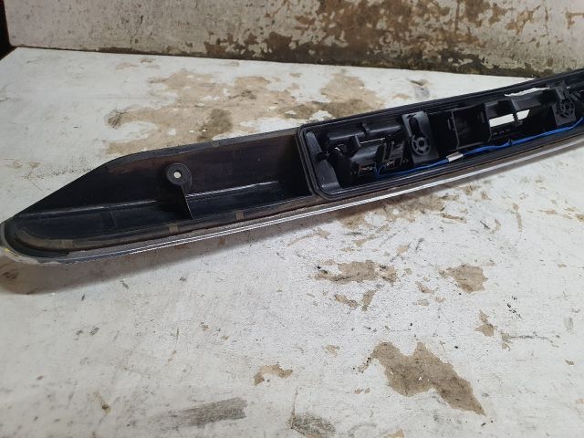 bontott MERCEDES-BENZ B-CLASS Csomagtérajtó Díszléc