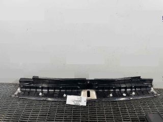 bontott MERCEDES-BENZ B-CLASS Csomagtérajtó Díszléc