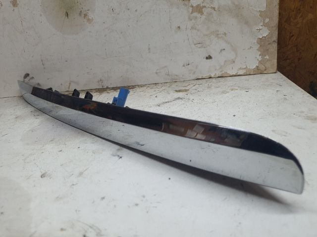 bontott MERCEDES-BENZ B-CLASS Csomagtérajtó Díszléc