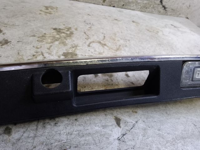 bontott MERCEDES-BENZ B-CLASS Csomagtérajtó Díszléc