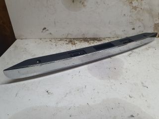 bontott MERCEDES-BENZ B-CLASS Csomagtérajtó Díszléc