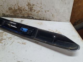 bontott MERCEDES-BENZ B-CLASS Csomagtérajtó Díszléc