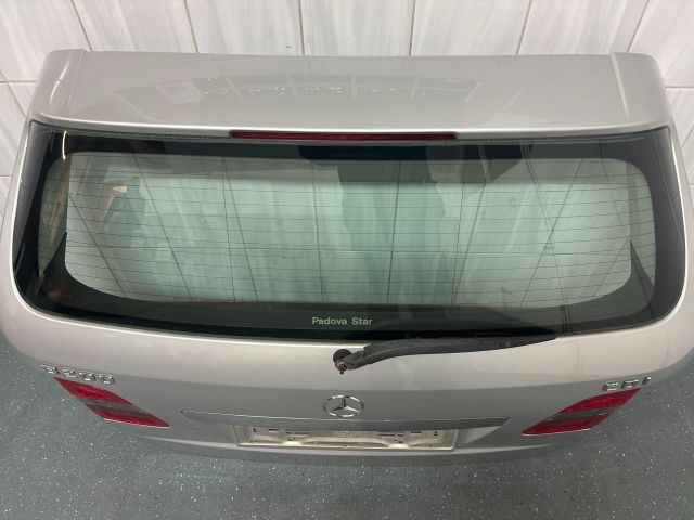 bontott MERCEDES-BENZ B-CLASS Csomagtérajtó (Részeivel)