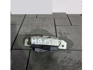 bontott MERCEDES-BENZ B-CLASS Csomagtérajtó Zárszerkezet