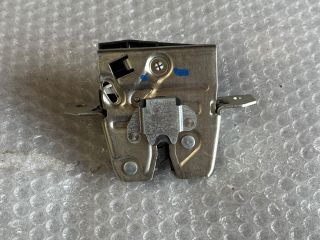 bontott MERCEDES-BENZ B-CLASS Csomagtérajtó Zárszerkezet