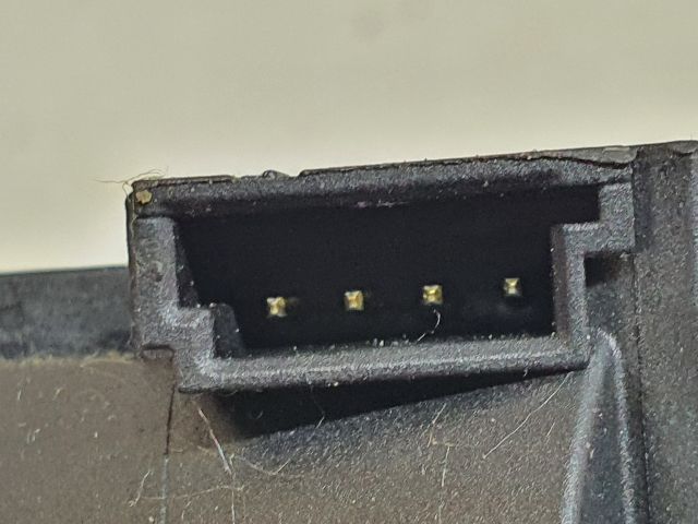 bontott MERCEDES-BENZ B-CLASS Csomagtérajtó Zárszerkezet