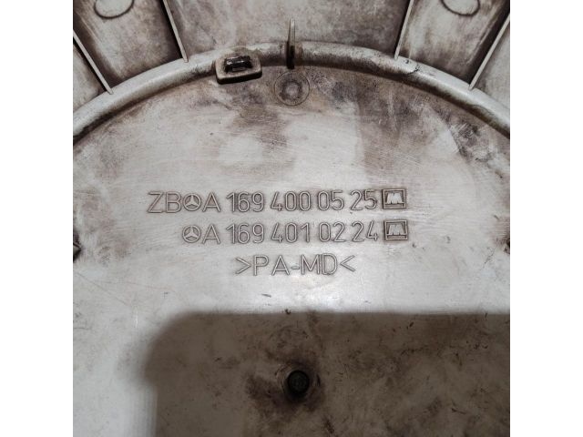 bontott MERCEDES-BENZ B-CLASS Dísztárcsa (1 db)