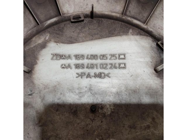 bontott MERCEDES-BENZ B-CLASS Dísztárcsa (1 db)