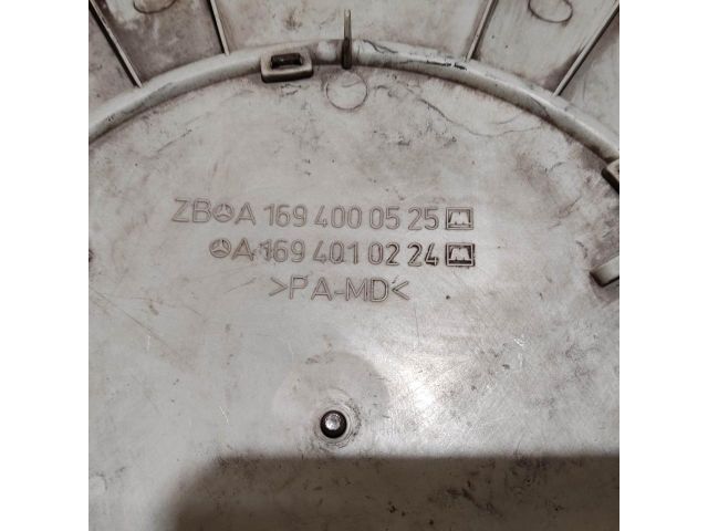 bontott MERCEDES-BENZ B-CLASS Dísztárcsa (1 db)