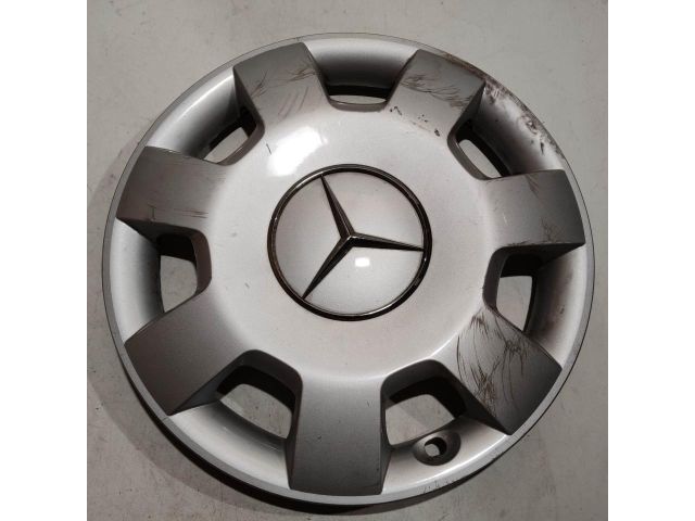 bontott MERCEDES-BENZ B-CLASS Dísztárcsa (1 db)