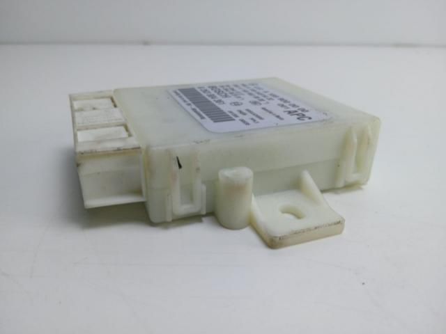 bontott MERCEDES-BENZ B-CLASS Elektronika (Magában)