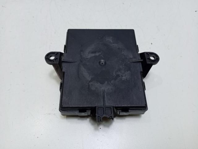 bontott MERCEDES-BENZ B-CLASS Elektronika (Magában)