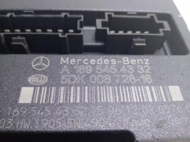 bontott MERCEDES-BENZ B-CLASS Elektronika (Magában)