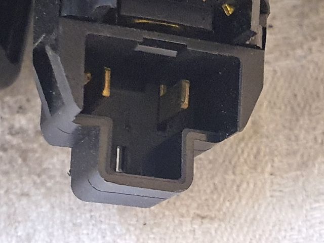 bontott MERCEDES-BENZ B-CLASS Első Hamutartó