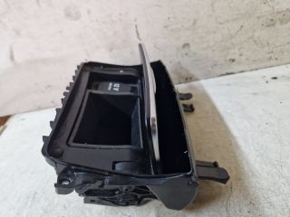 bontott MERCEDES-BENZ B-CLASS Első Hamutartó