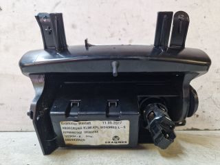 bontott MERCEDES-BENZ B-CLASS Első Hamutartó