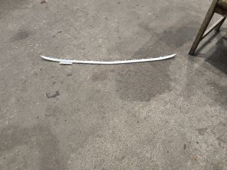 bontott MERCEDES-BENZ B-CLASS Első Lökhárító Alsó Középső Díszrács