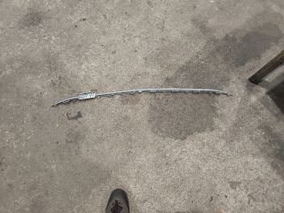 bontott MERCEDES-BENZ B-CLASS Első Lökhárító Alsó Középső Díszrács