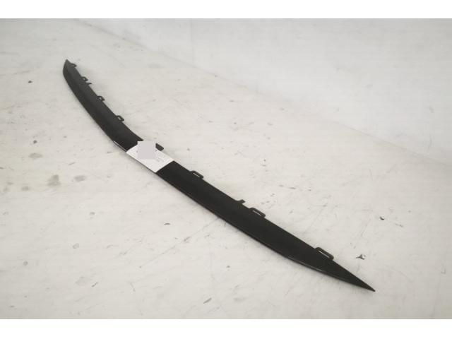 bontott MERCEDES-BENZ B-CLASS Első Lökhárító Díszléc