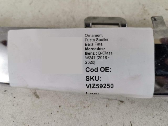 bontott MERCEDES-BENZ B-CLASS Első Lökhárító Díszléc