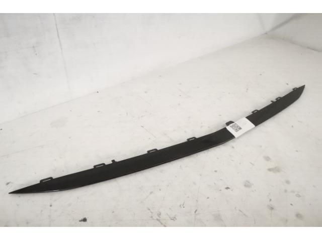 bontott MERCEDES-BENZ B-CLASS Első Lökhárító Díszléc