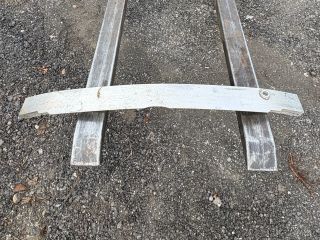 bontott MERCEDES-BENZ B-CLASS Első Lökhárító Merevítő (Fém)