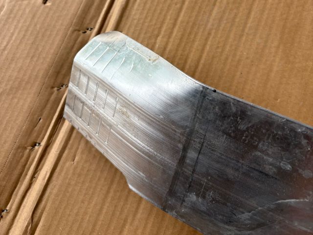 bontott MERCEDES-BENZ B-CLASS Első Lökhárító Merevítő (Fém)