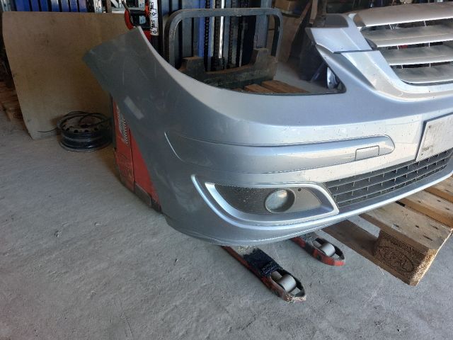 bontott MERCEDES-BENZ B-CLASS Első Lökhárító (Részeivel)