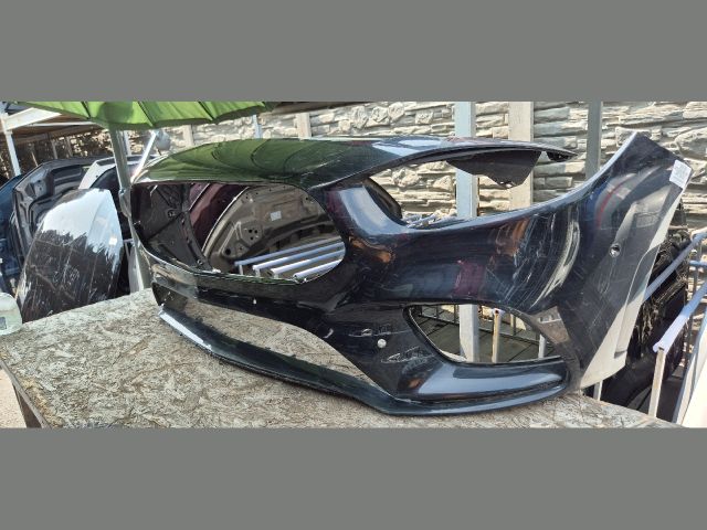 bontott MERCEDES-BENZ B-CLASS Első Lökhárító (Üresen)