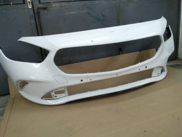 bontott MERCEDES-BENZ B-CLASS Első Lökhárító (Üresen)