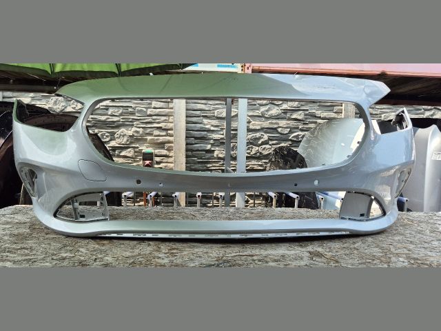 bontott MERCEDES-BENZ B-CLASS Első Lökhárító (Üresen)